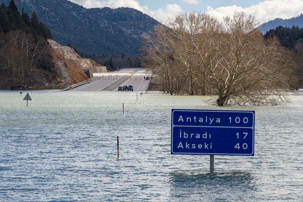 Selin vurduğu Yeni Konya - Antalya yolu Demirkapı bağlantısı hala açılamadı 1